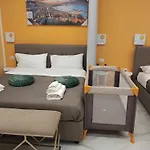 Stazione Casa Di Lucio Апартаменты Неаполь