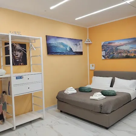 Stazione Casa Di Lucio 아파트 나폴리