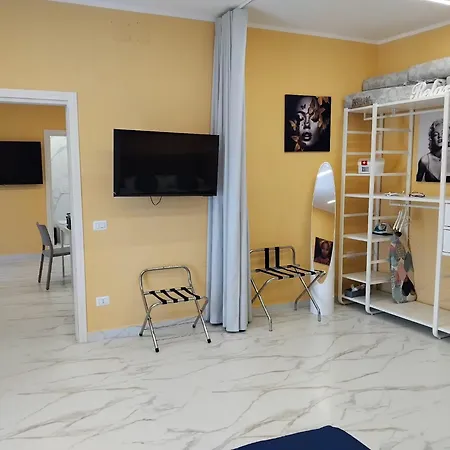 Stazione Casa Di Lucio