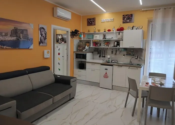 Apartment Stazione Casa Di Lucio Neapel